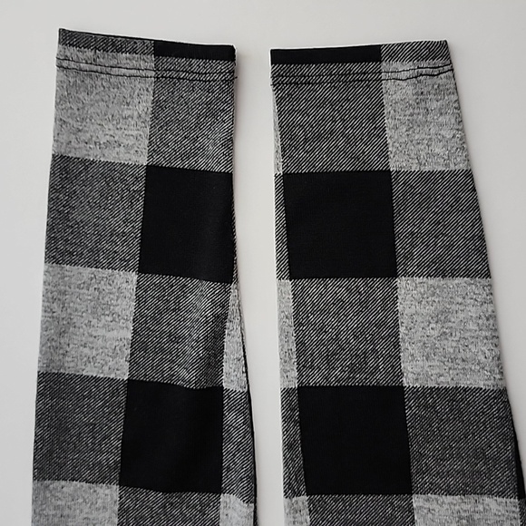 Cleo Petites Long Button Up Black White Shirt Soft Stretch Size Medium - Picture 6 of 12